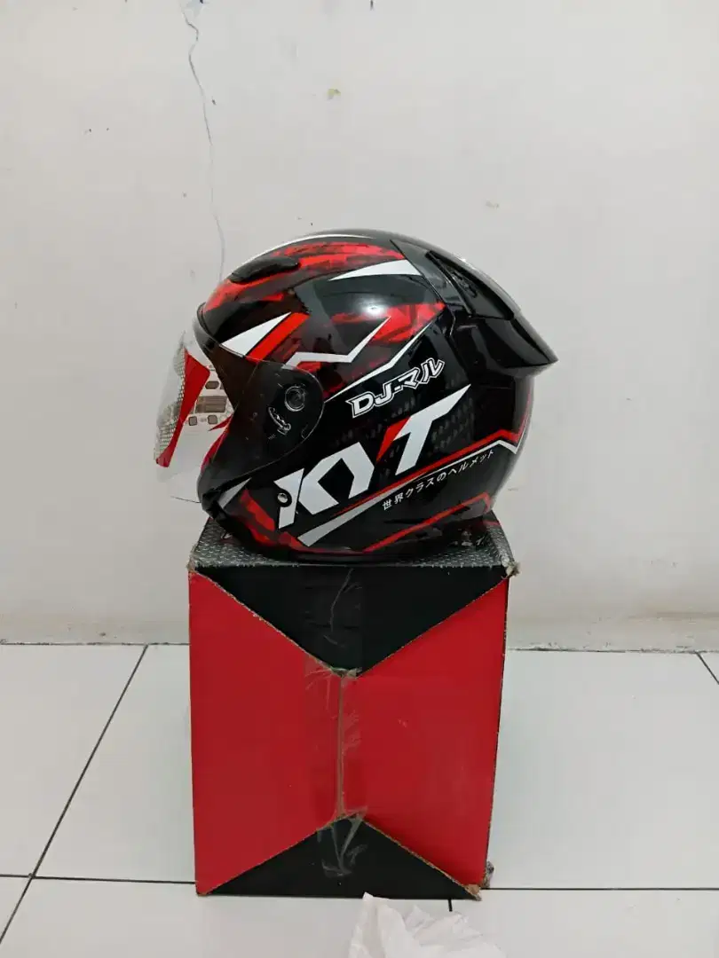 Helm KYT half face