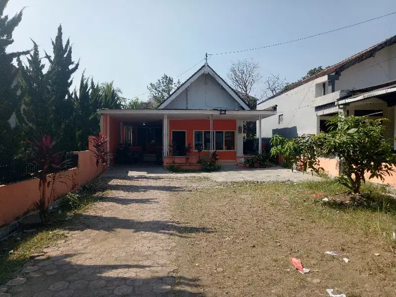 Dijual rumah Tanah & bangunan lok strategis sumbersari kota jember