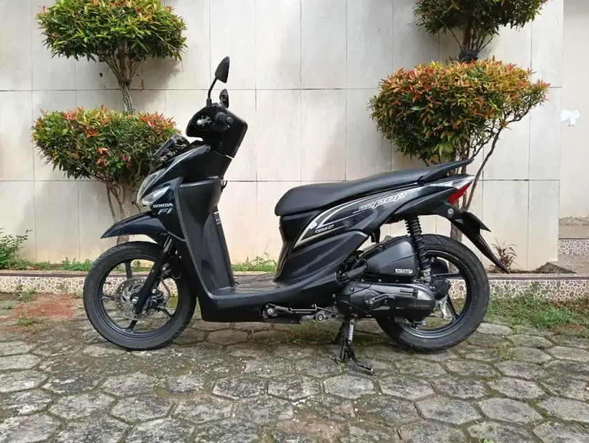 HONDA BEAT POP TAHUN 2015 TOP