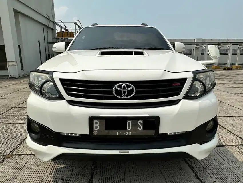 DP 5 Juta Fortuner VNT TRD 2014 AT Puitih