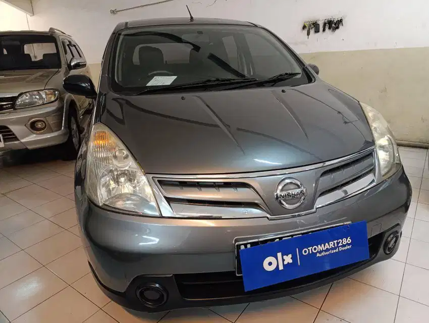 NISSAN GRAND LIVINA XV 1.5 A/T 2013 OTOMART SURABAYA