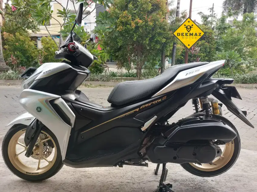 (DP 1 Jt)‼️ Plat B TangSel Aerox S ABS Keyless Connected Silver 2021