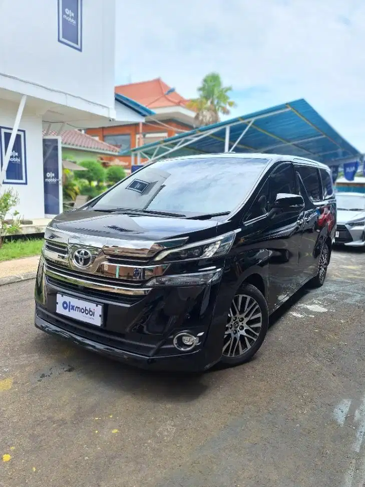 KM Rendah - Toyota Vellfire 2.5 G Bensin AT 2017 Hitam