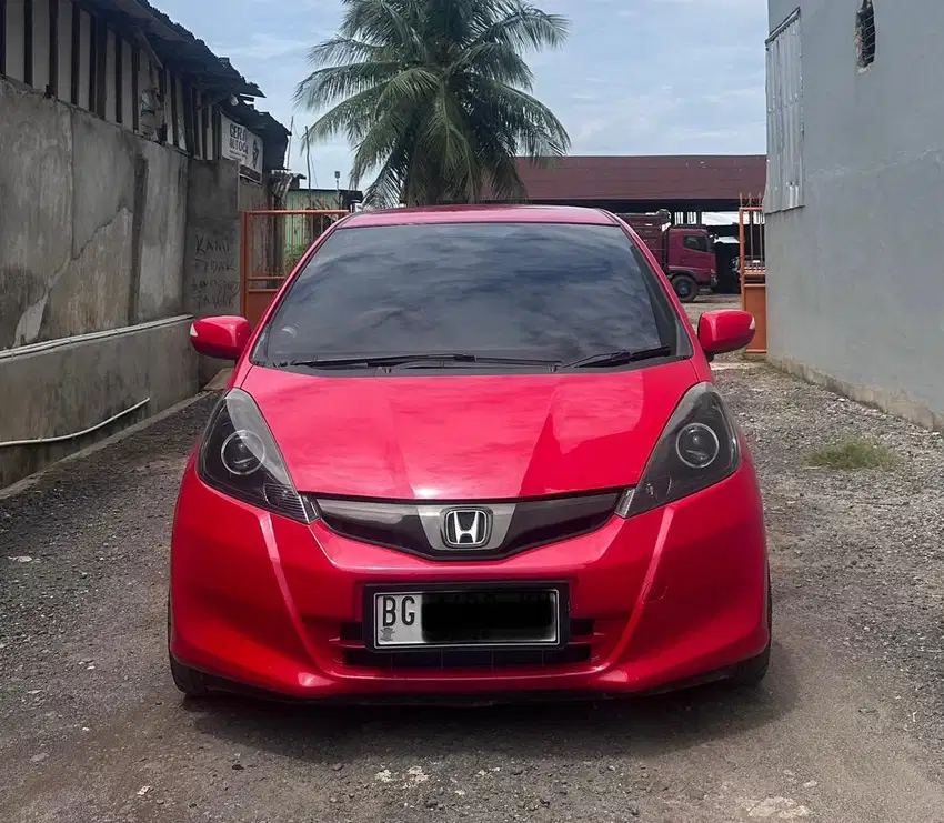 [Dp 10jt] Honda Jazz S manual 2013 km rendah mulus terawat sekali