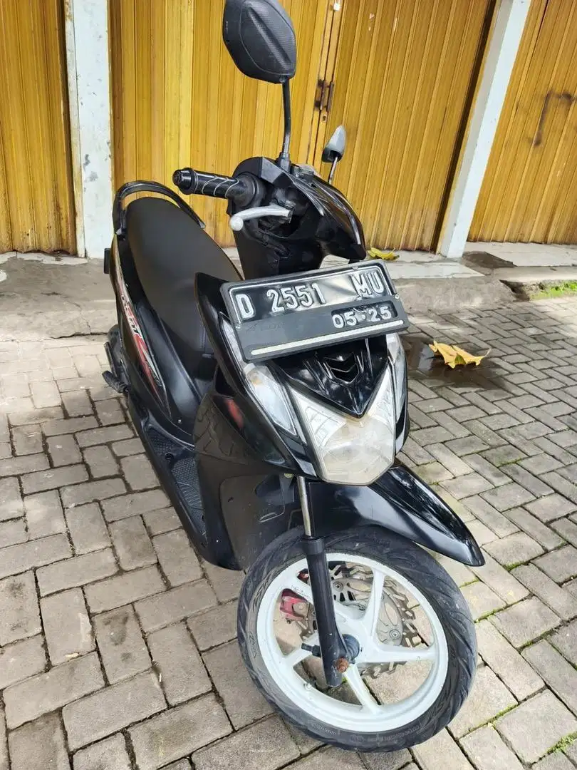 DIJUAL CEPAT HONDA BEAT 2015