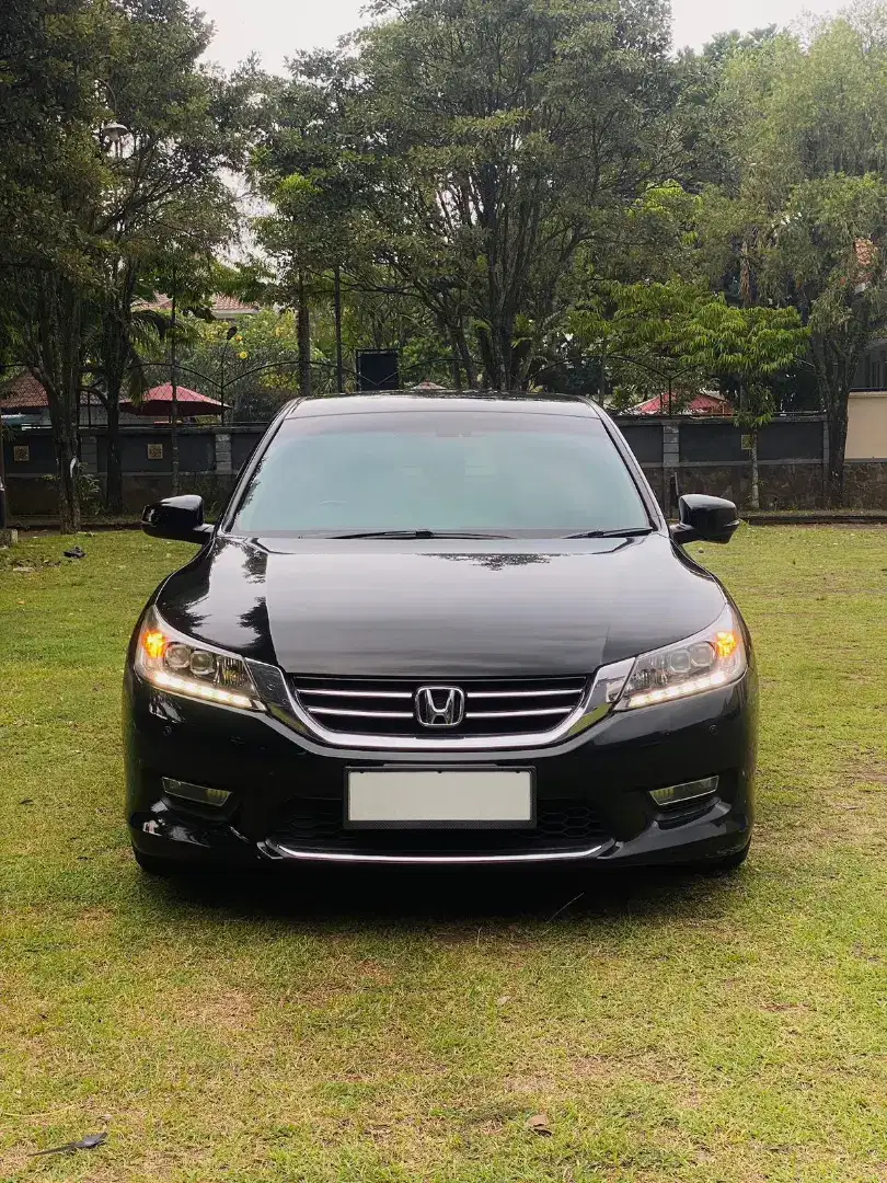 Honda Accord CR2 2.4 VTIL Automatic 2013