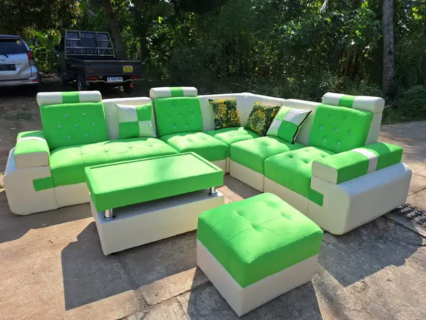 Sofa sudut minimalis +pu