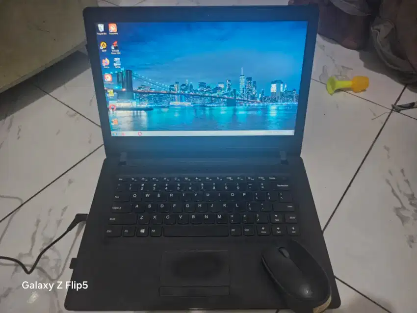 Laptop lenovo apa ada nya