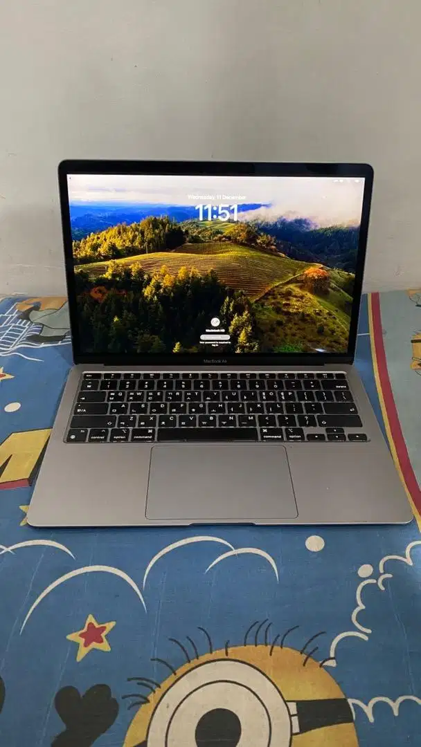 MACBOOK AIR RETINA M1 2020 8/256