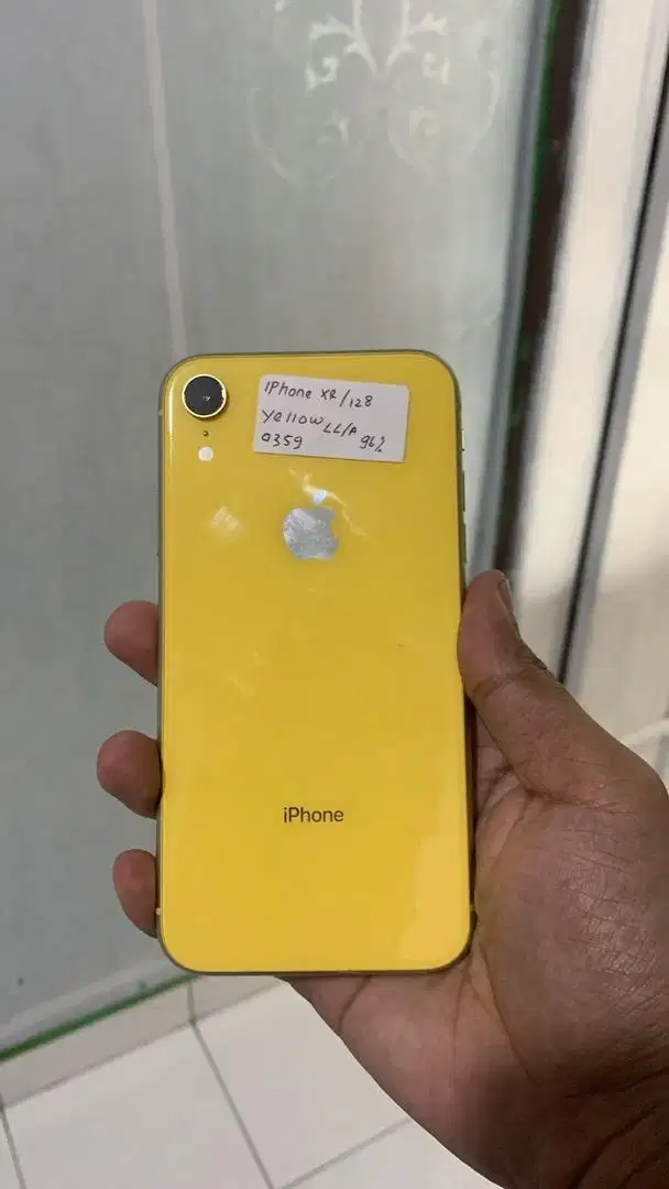 iPhone Xr (Bisa Kredit)