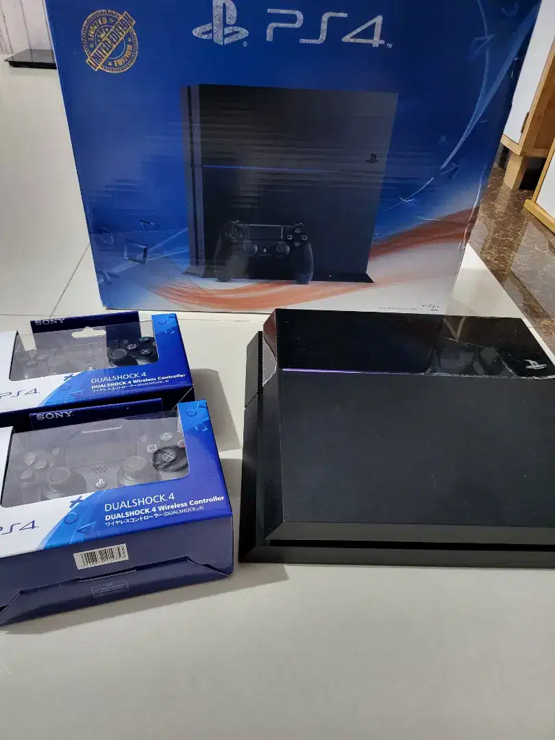 PS4 500GB HN 11