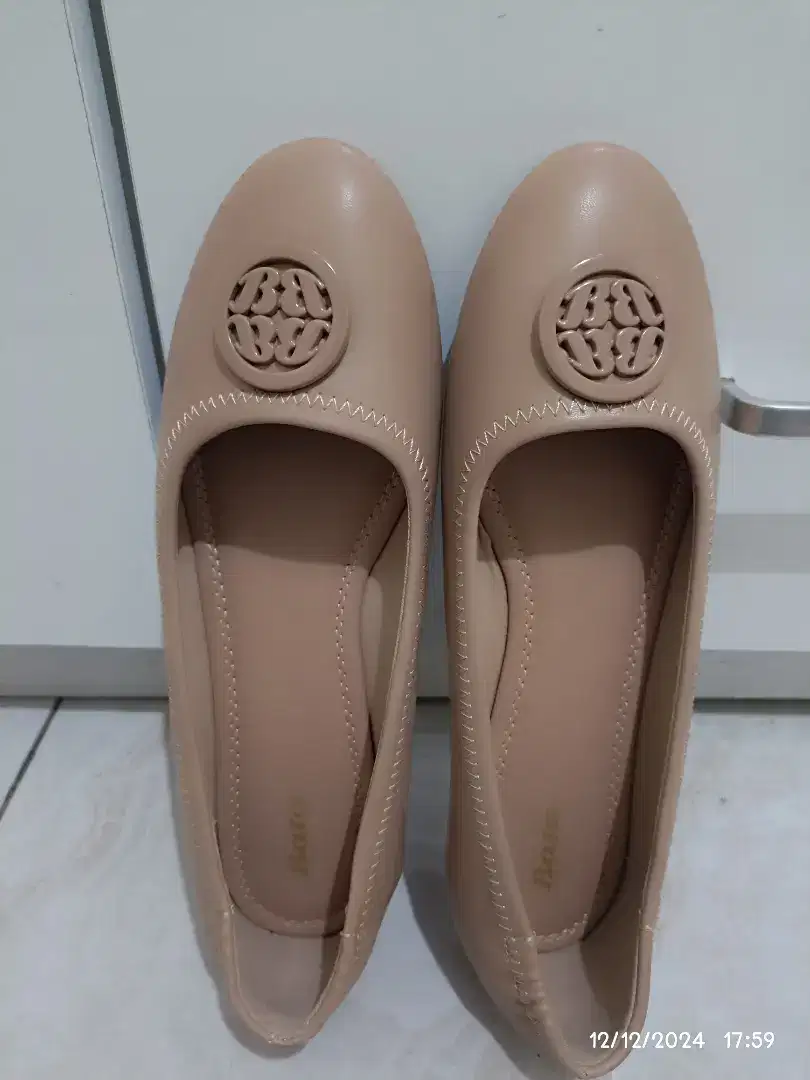 Sepatu bata model terbaru