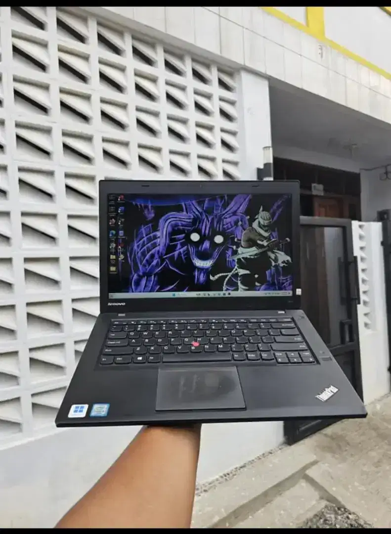 Laptop Lenovo Thinkpad T440 CORE I5 GEN4 -SSD 128GB-8GB -Baterai Bagus