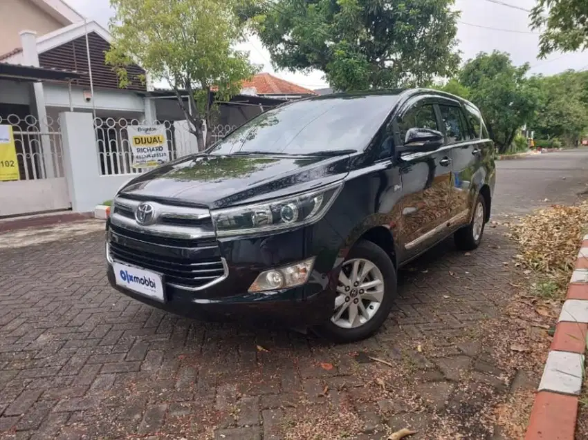 DP RENDAH Toyota Kijang Innova 2.0 V Bensin-MT 2018 HITAM wCX