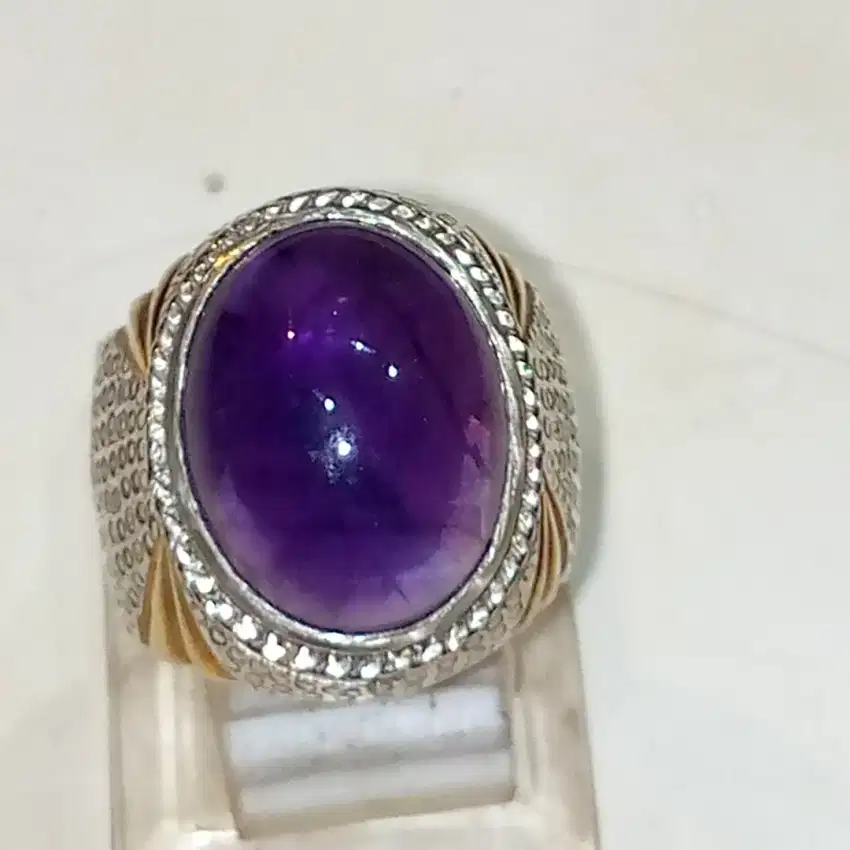 Cincin Batu kecubung