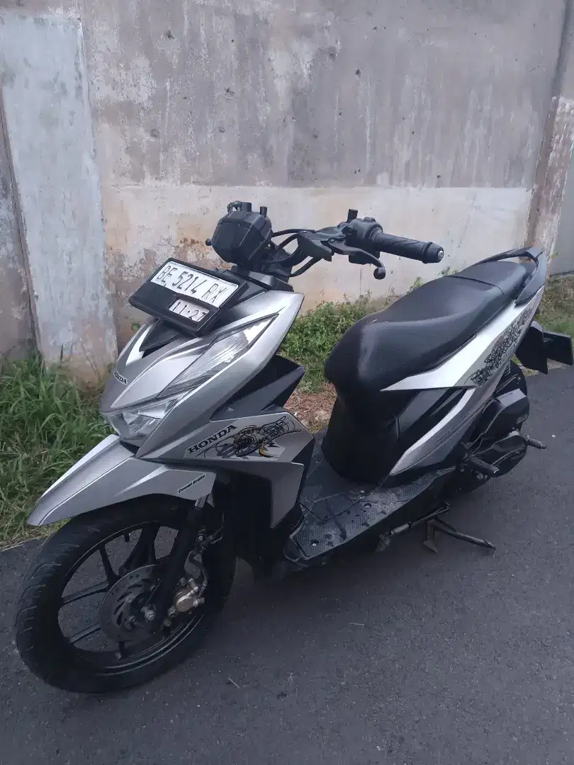 Honda beat street