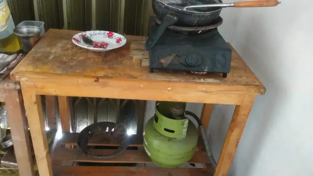 Meja bsa buat jualan