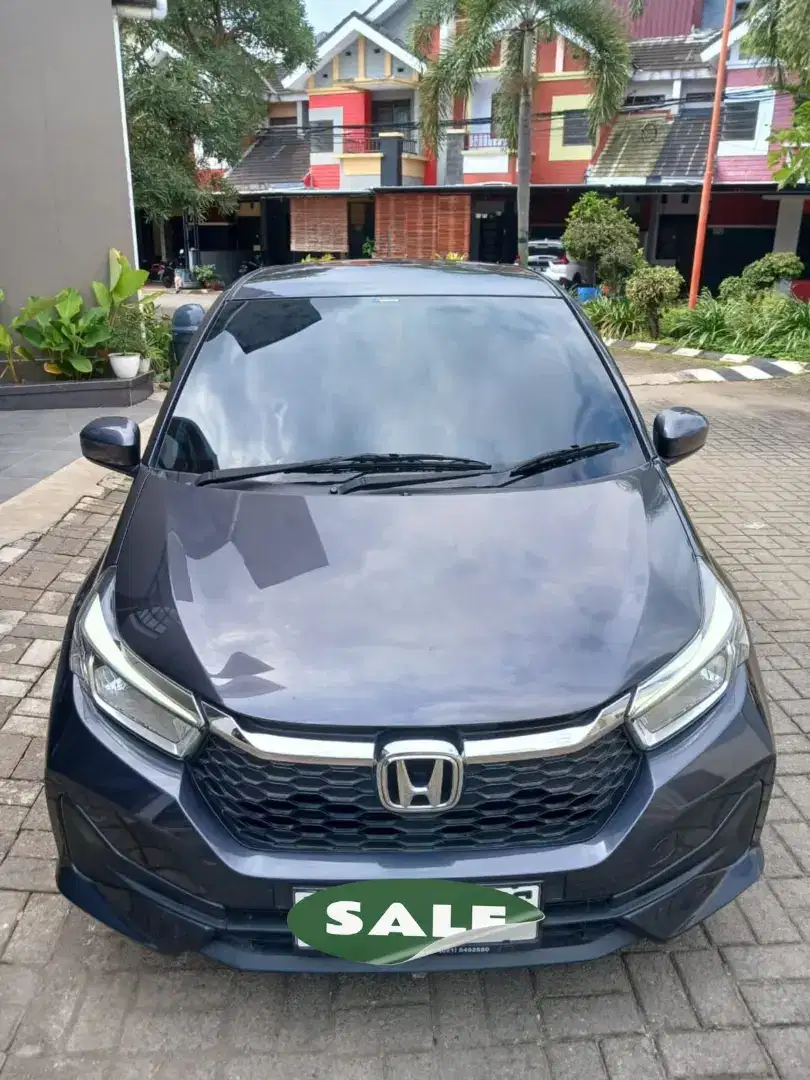 Antik likenew km 10.000 ! Brio satya E cvt abu2 tahun 2023