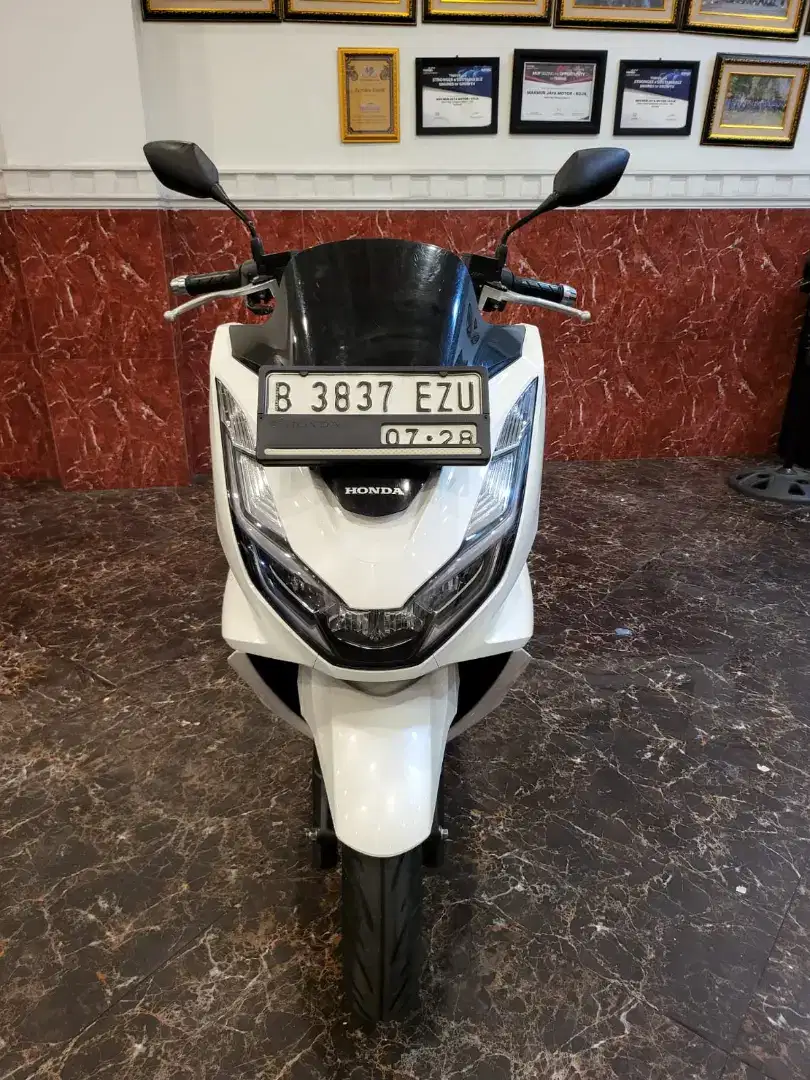 DP 500K PCX 160 CBS 2023 KTP DAERAH BISA KREDIT GRATIS SERVICE