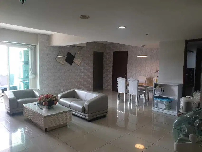 Dijual Hrg Menarik Apt Sherwood Uku 122 M2 Lantai 2 Ada 3+1 Kt Furnis