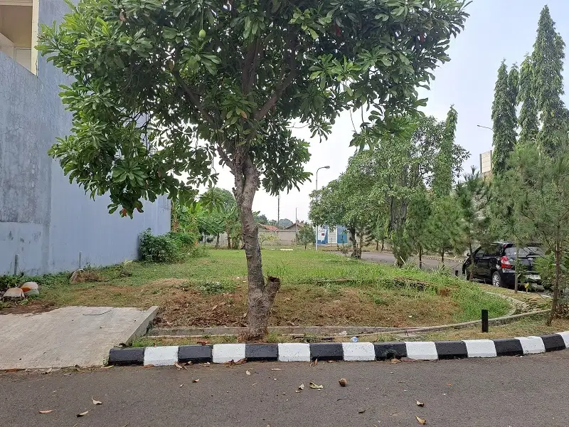 Kavling Siap Bangun, Hoek, Depan Musholla, di Cluster Cattleya Banjar