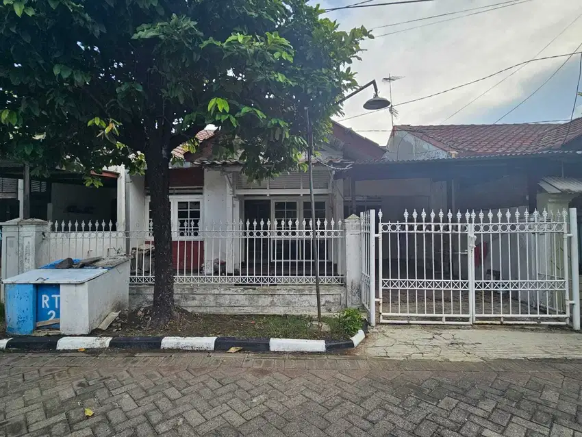 Disewakan Rumah Rungkut Mapan Surabaya 4 Kamar Siap Huni Dkt MERR