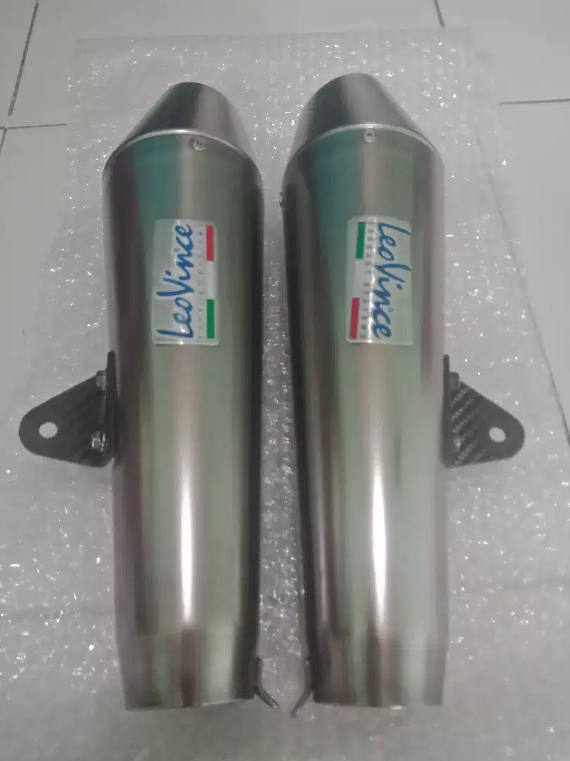 Original Leovince Italy GP Style Dual Exhaust