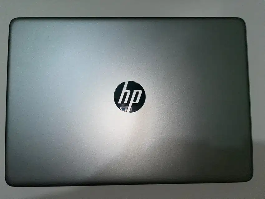 Laptop HP 14s-CF2508TU-Silver (Fullset) (BISA NEGO)