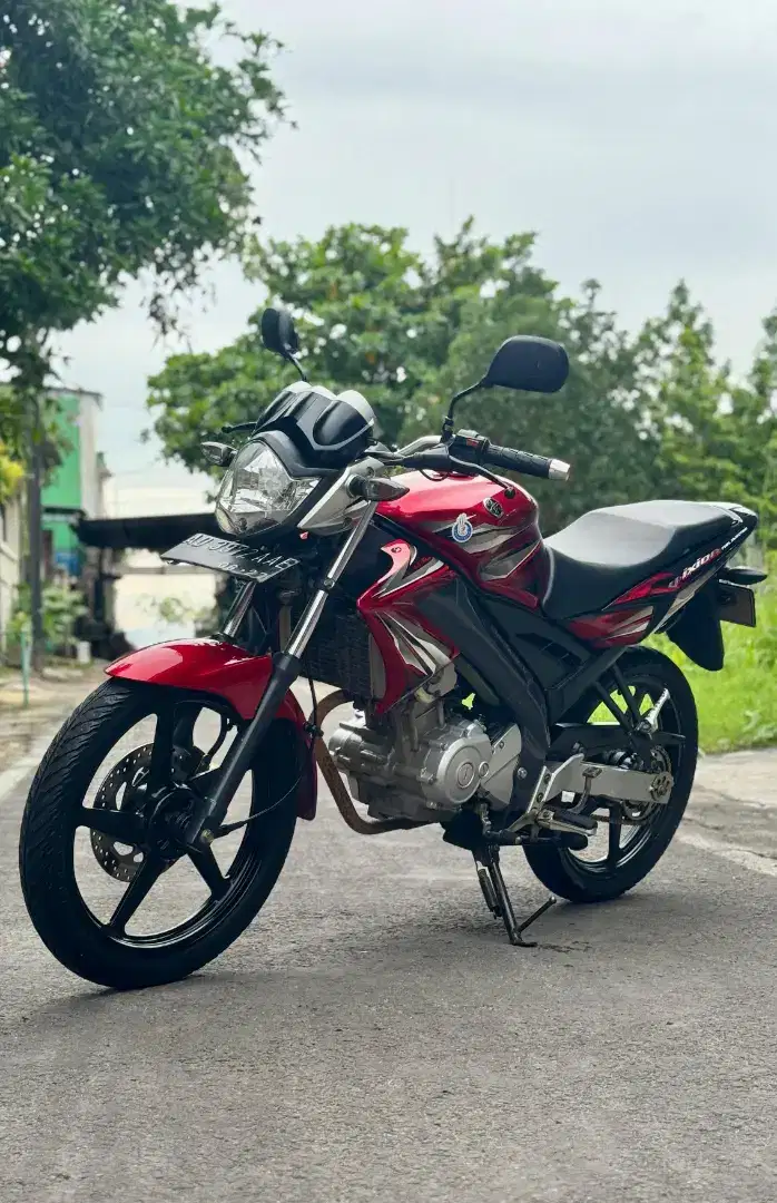 YAMAHA VIXION 150CC ISTIMEWA APIK