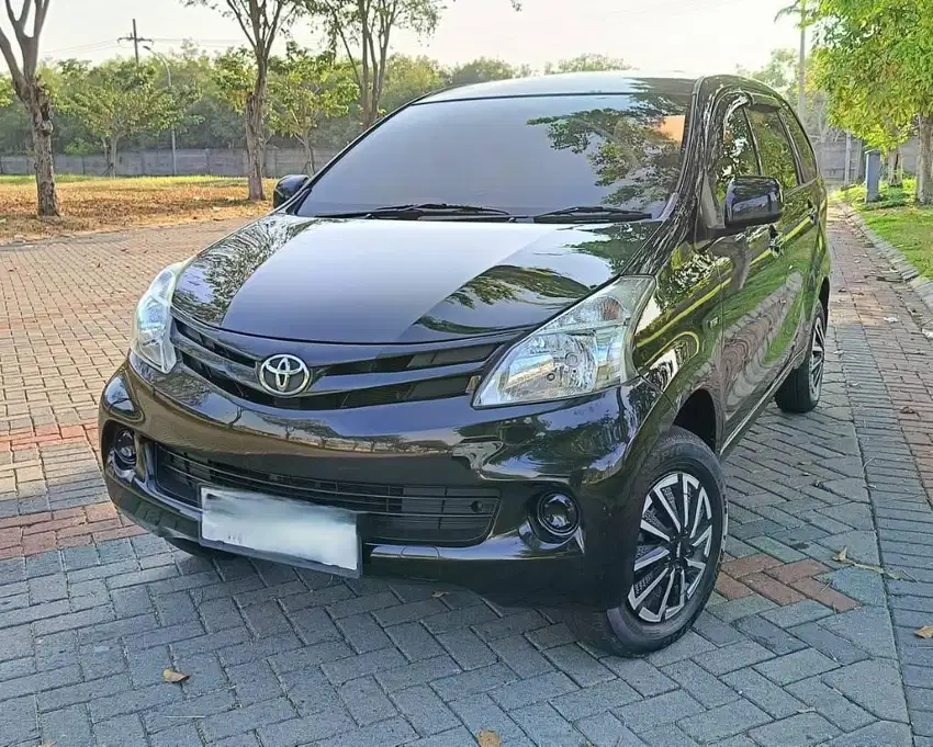 Toyota avanza E 1.3 manual 2012