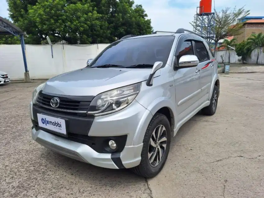 DP Rendah - Toyota Rush 1.5 TRD Sportivo Bensin-MT 2016 (TT)