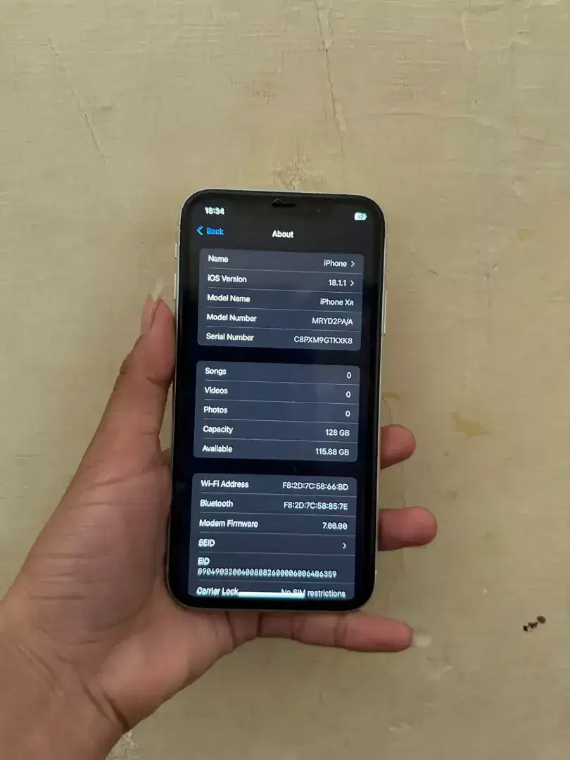 iPhone XR 128GB iBox