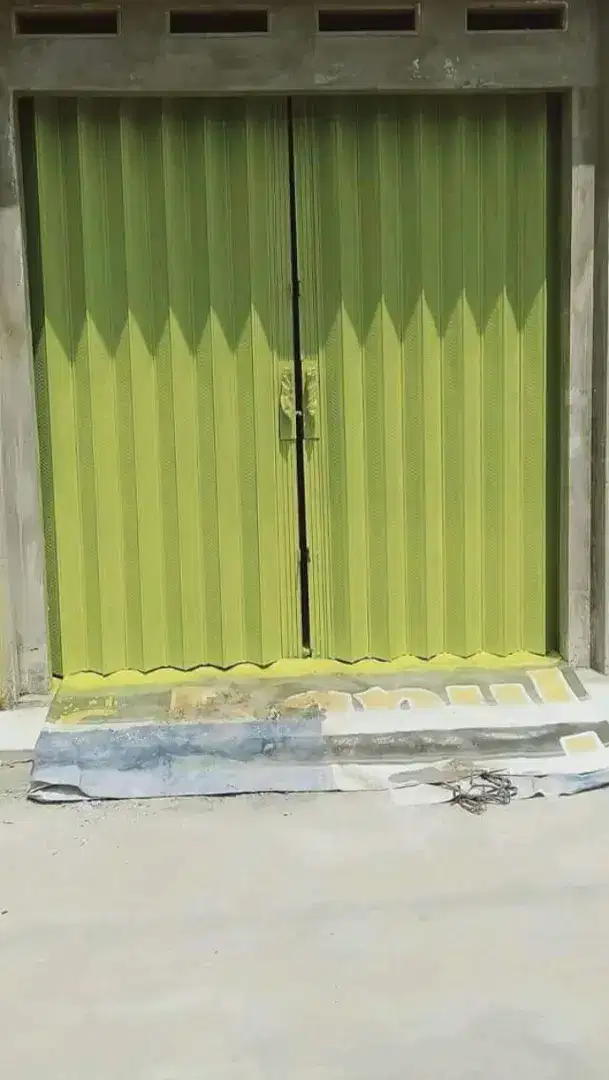 Rolling door dan folding gate