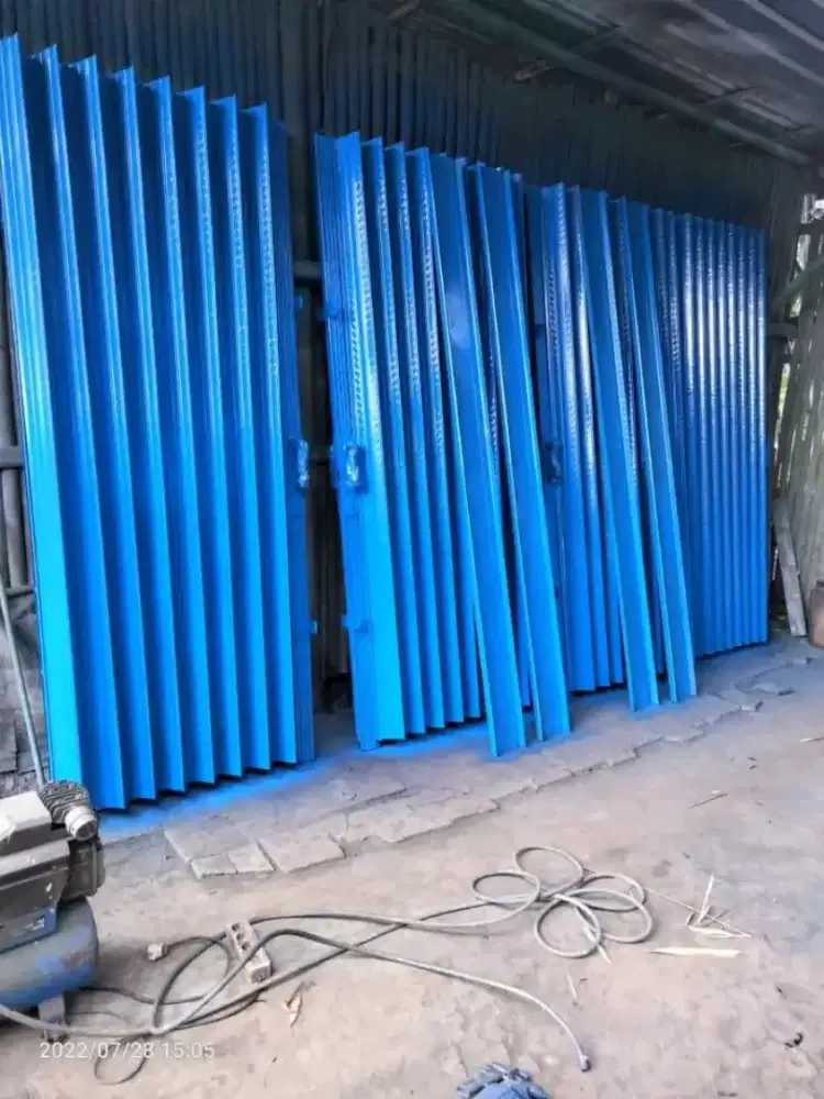 Rolling door dan folding gate