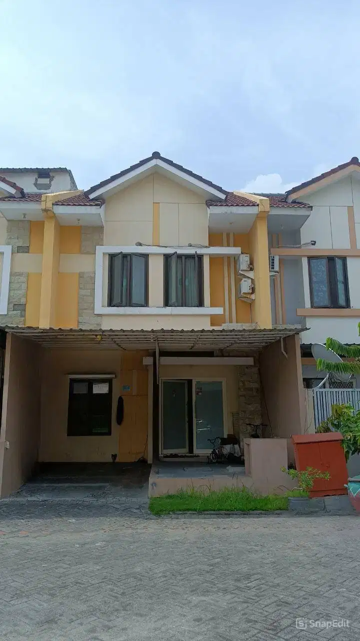 SUPER MURAH HARGA DIBAWAH 1 M RUMAH SIAP HUNI KONDISI BAGUS PALM OASIS