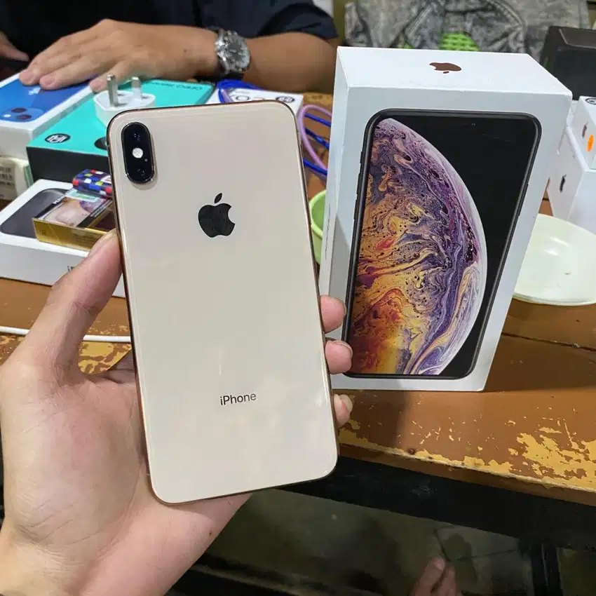 IPHONE  XS MAX 256GB GOLD DUAL SIM IMEI TERDAFTAR