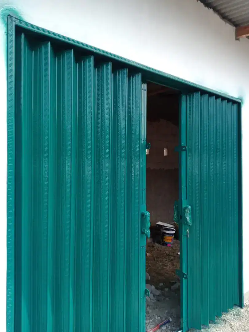 Rolling door dan folding gate