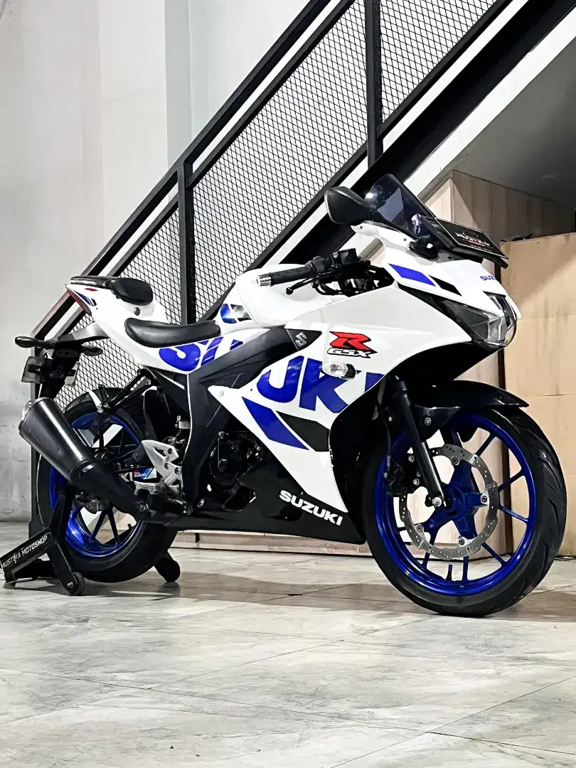 Terlaris, Suzki GSX R White Race 2020