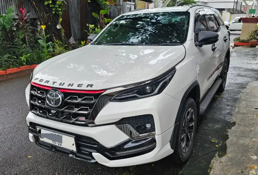 TOYOTA FORTUNER TRD 2.7 BENSIN