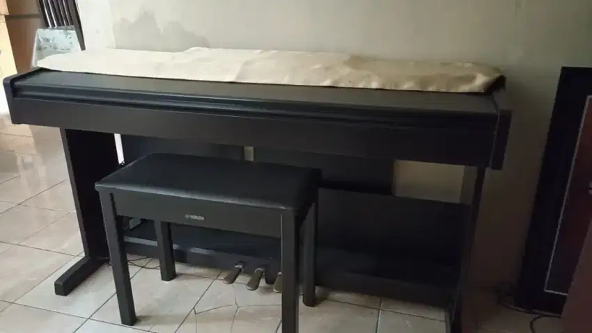 Piano Yamaha Original Arius YDP 103