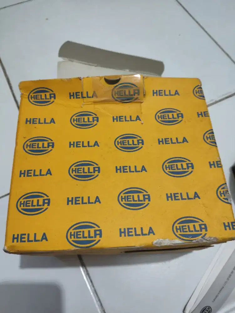 Aksesories lampu merk HELLA