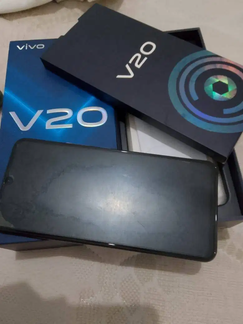 VIVO V20 RAM 8/ MEMORY 128