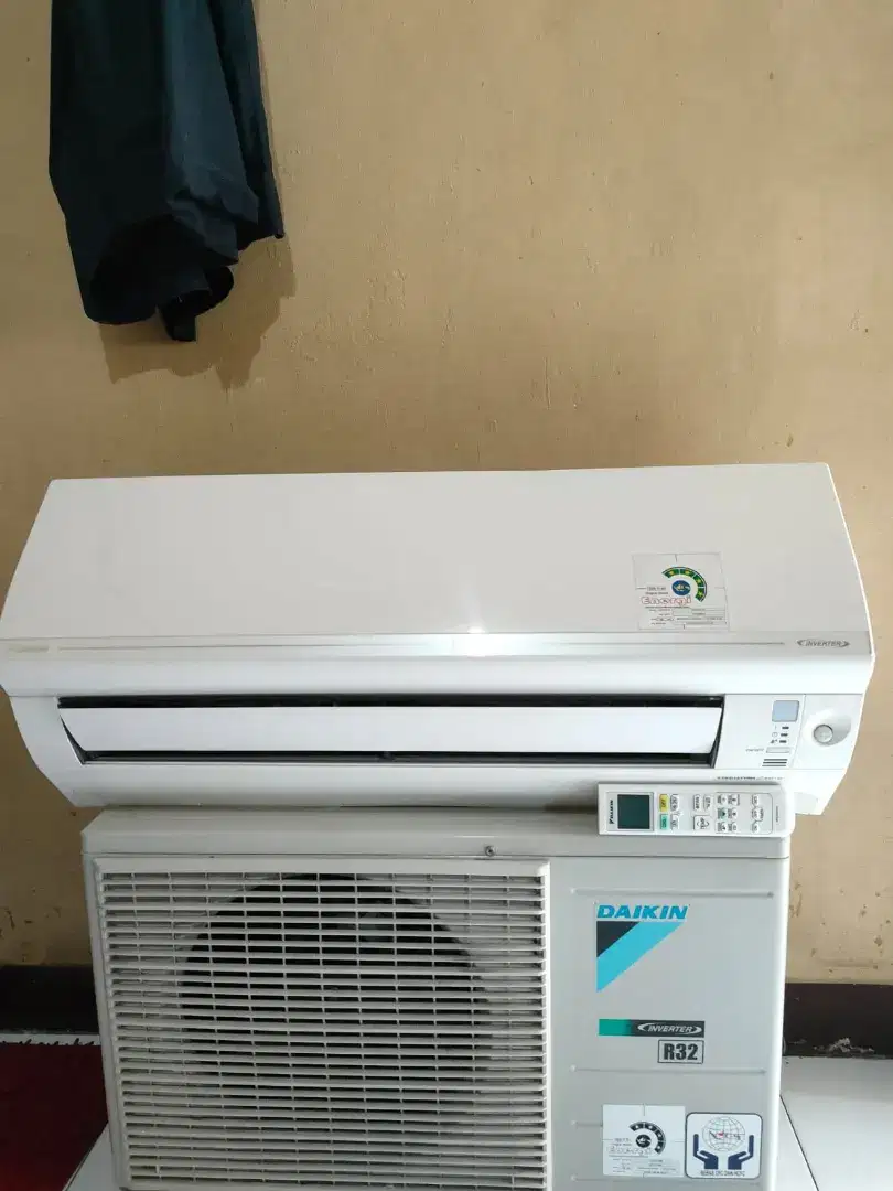 ac daikin 3/4 pk inverter