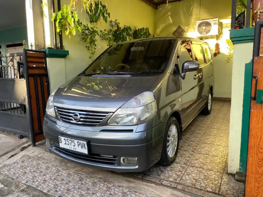 Dijual Serena HWS 2009 a/t Gres banget