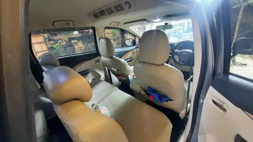 Mitsubishi xpander ultimate 2019 AT. Cruise control