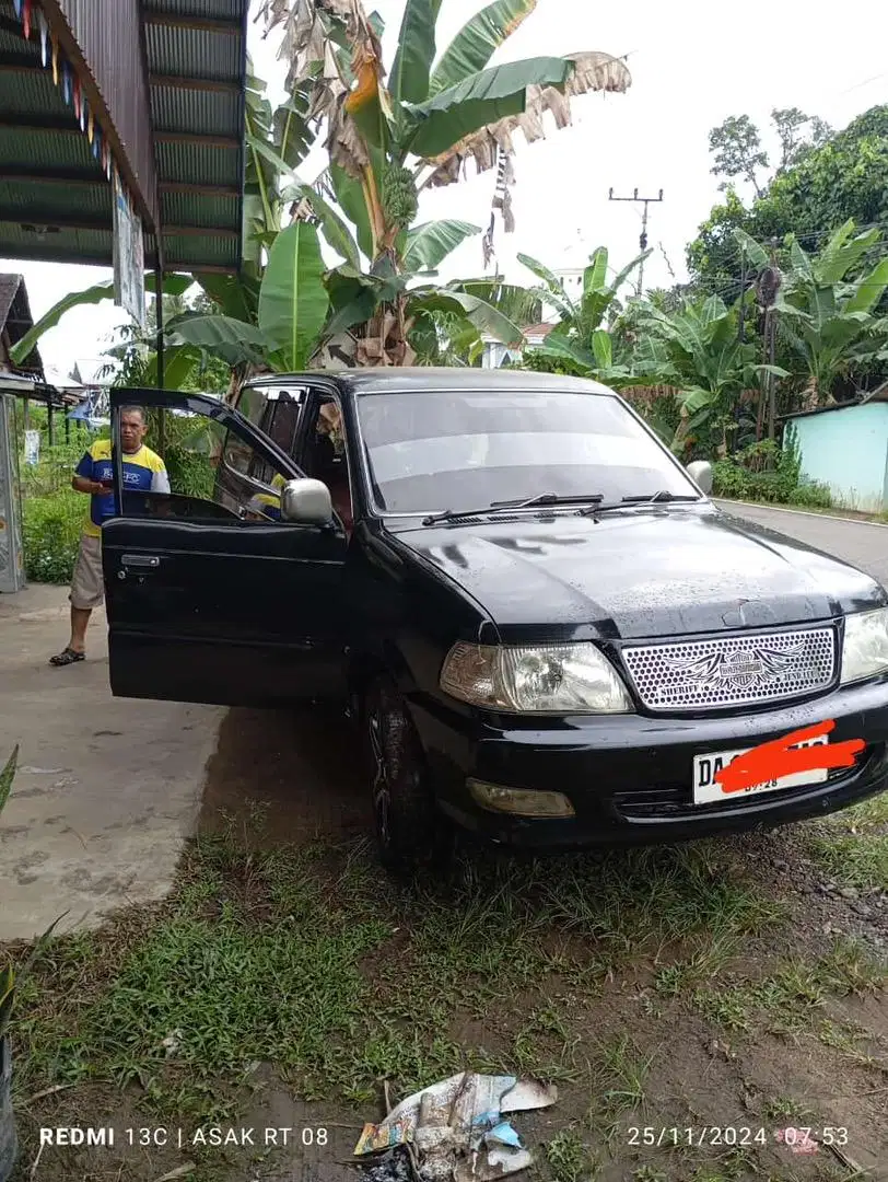 Kijang Kapsul 2003