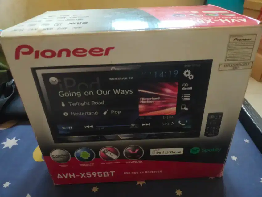 Head unit pioneer AVH X595BT