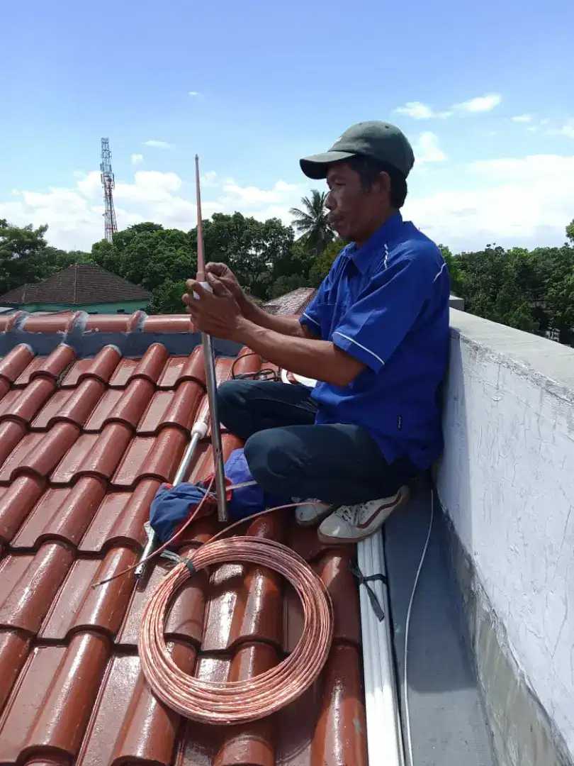 Paket Pasang Penangkal Petir Anti Petir