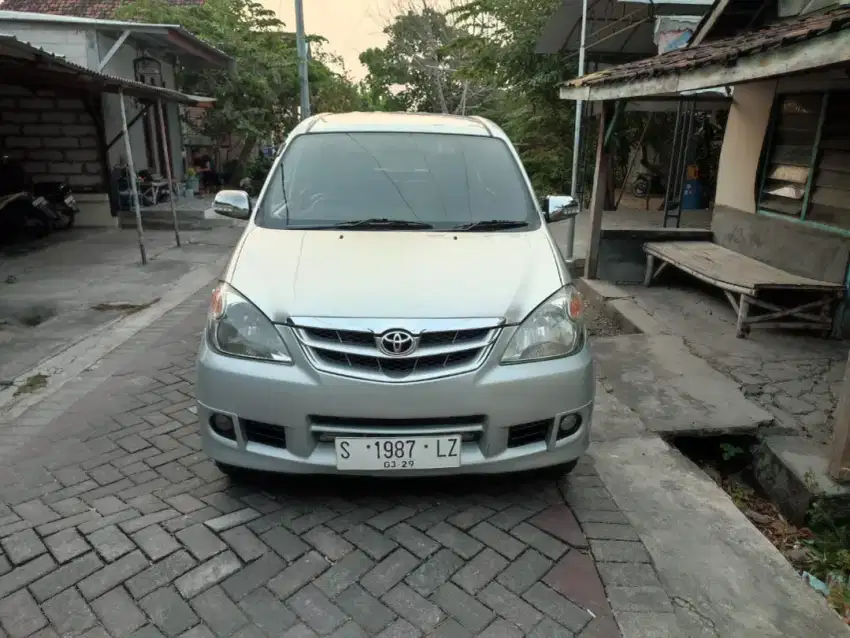 Avanza Silver G 2011 Matic Pribadi