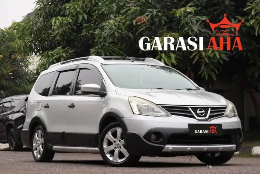 Termurah Nissan Livina X-Gear At 2014 Silver